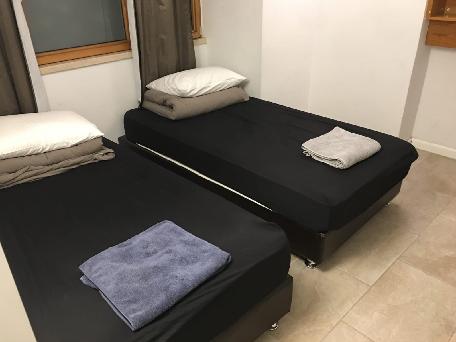 Twin bedroom in Old City apartment near the Kotel