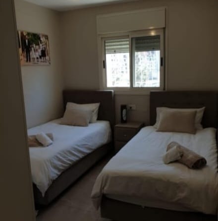 Main bedroom in the Yirmiyahu Romema apartment